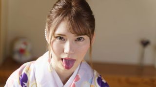 如月結衣　欲求不満な女将の生唾濃厚姫始め