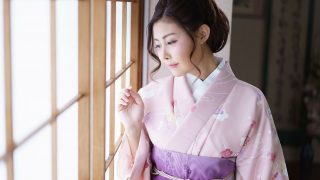 今田美玲　旅館の生き残りに賭ける美人女将　～お客様には絶対後悔させません！～